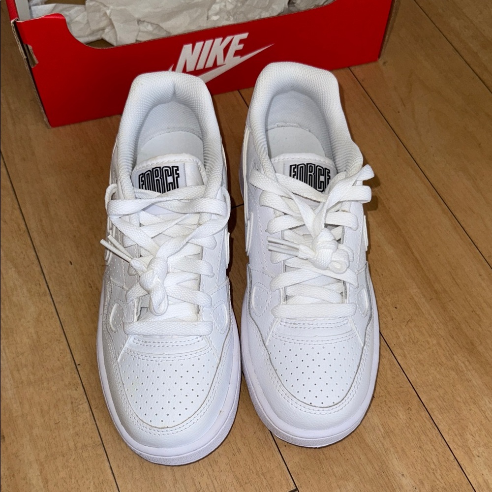 Nike Son of Force - White Sneakers - Picture 3 of 4